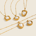 Collana Pendente con Perla in Titanio Placcato Oro